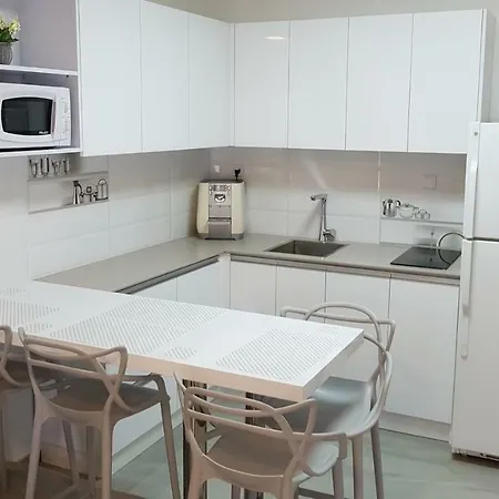 דירות דירת גן פונה לבריכה - pool garden view אילת מראה חיצוני תמונה