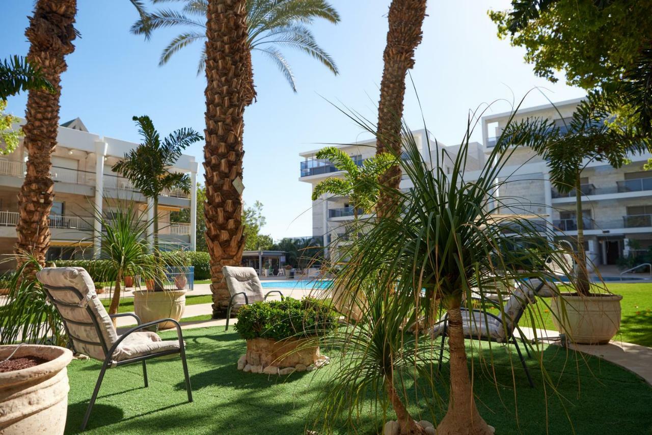 Pool Garden View Eilat